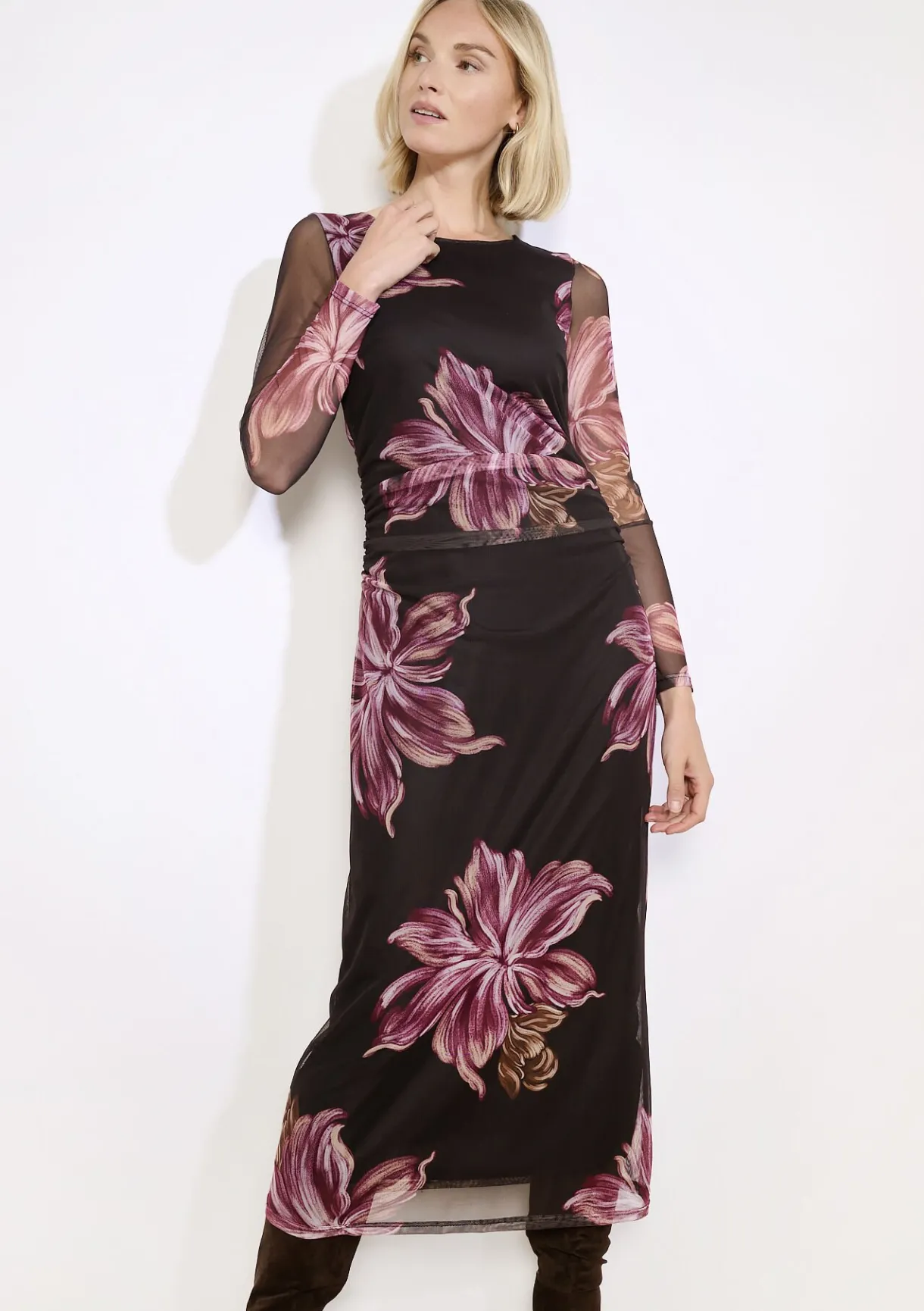 LolaLiza Bodyconjurk met bloemenprint- Jurken