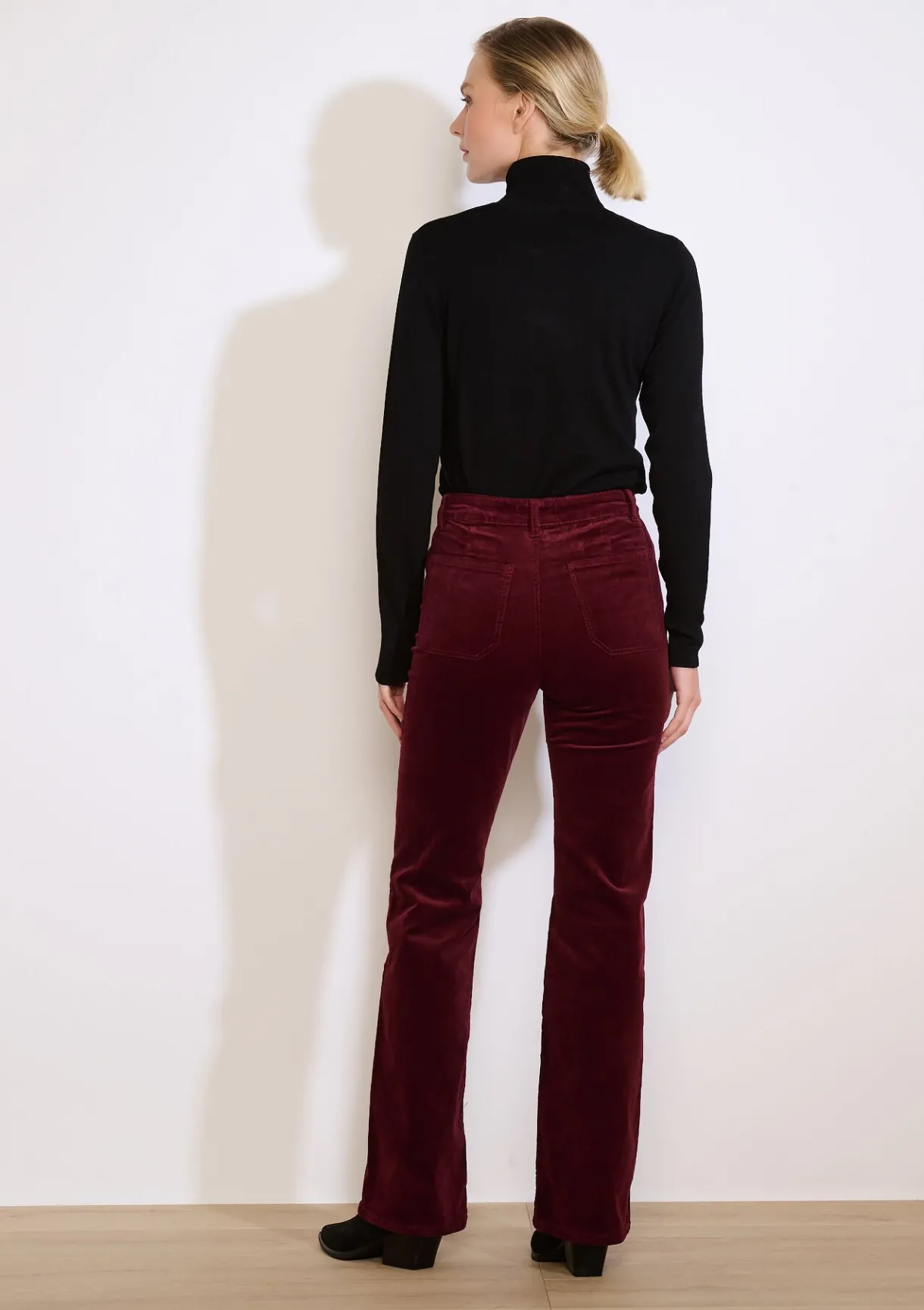 LolaLiza Bootcut ribfluwelen broek met zakken- Broeken