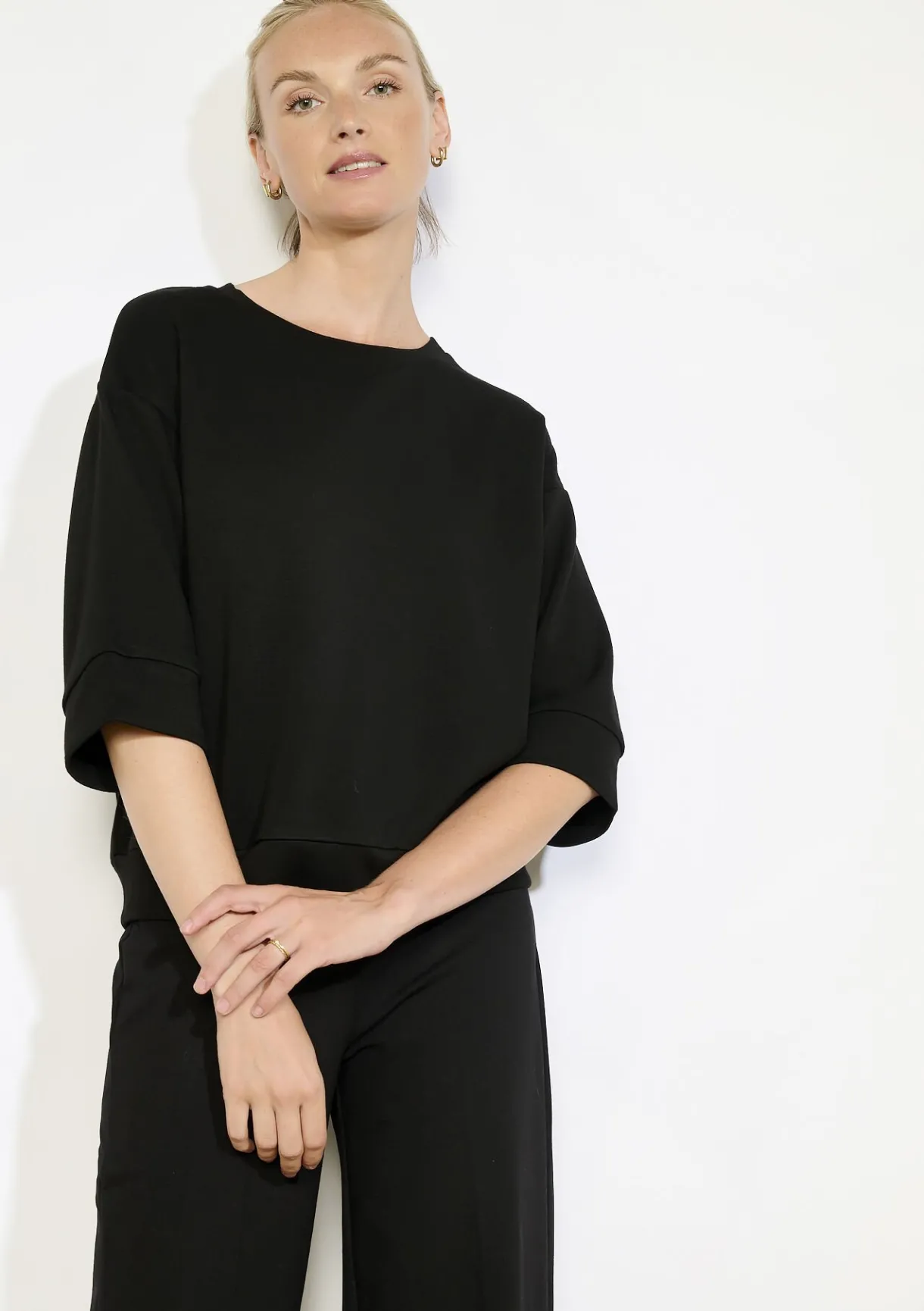 LolaLiza Boxy sweatshirt met korte mouwen- Sweats