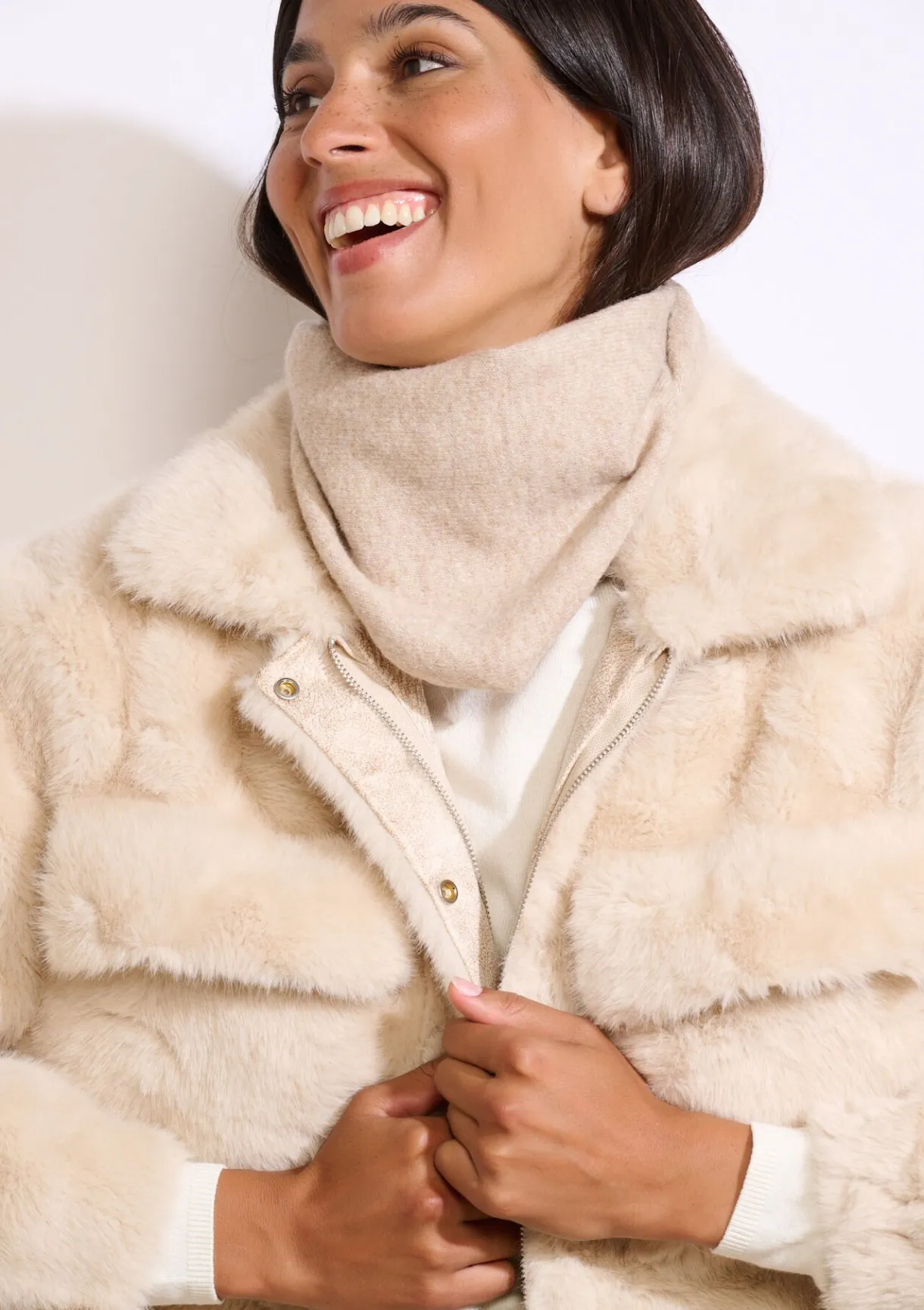 LolaLiza Driehoekige sjaal met wol en viscose- Accessoires