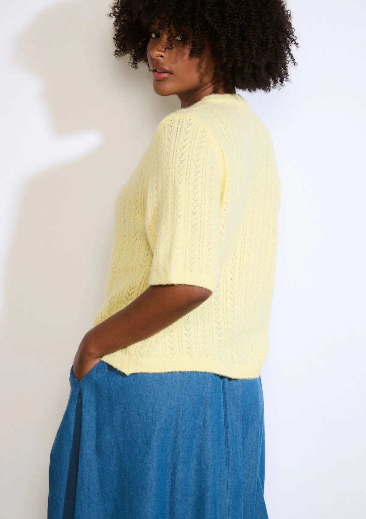 LolaLiza Fijngebreden vestje met kortmouwen- Truien En Cardigans