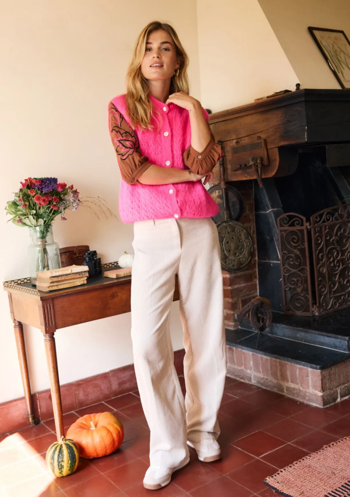 LolaLiza Flared broek in ribfluweel- Broeken