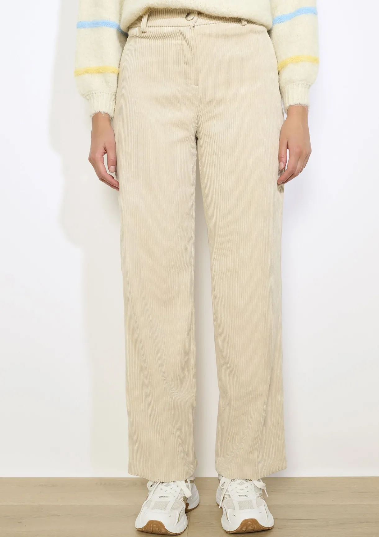 LolaLiza Flared broek in ribfluweel- Broeken