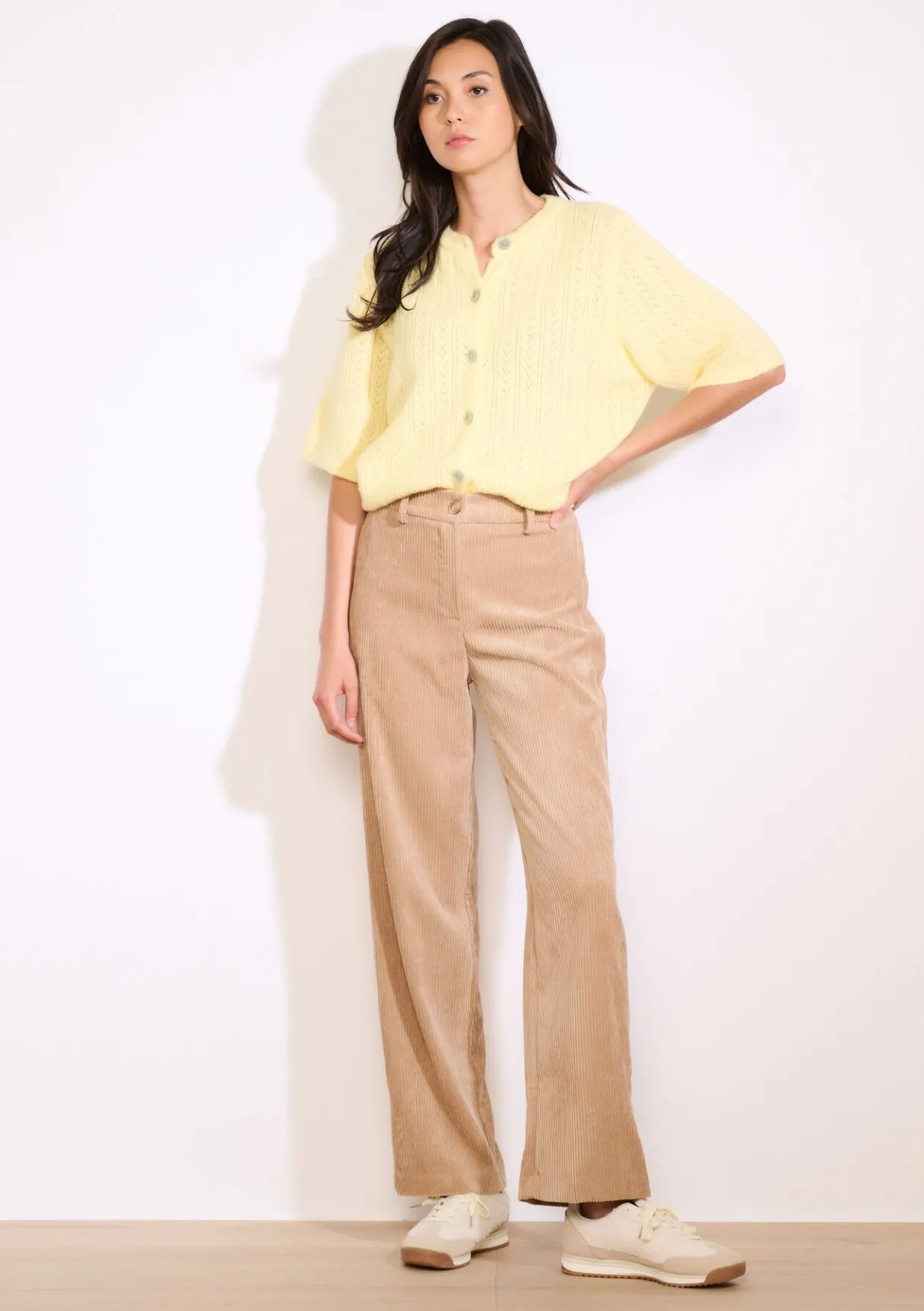 LolaLiza Flared broek in ribfluweel- Broeken