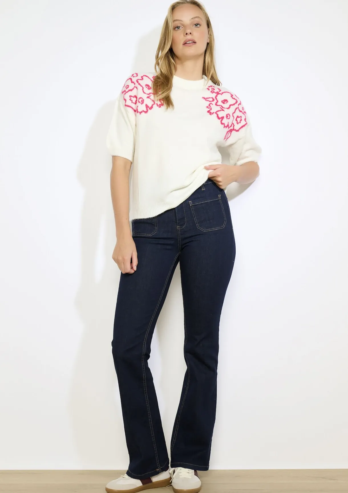 LolaLiza Geborduurde korte mouwen trui- Truien En Cardigans