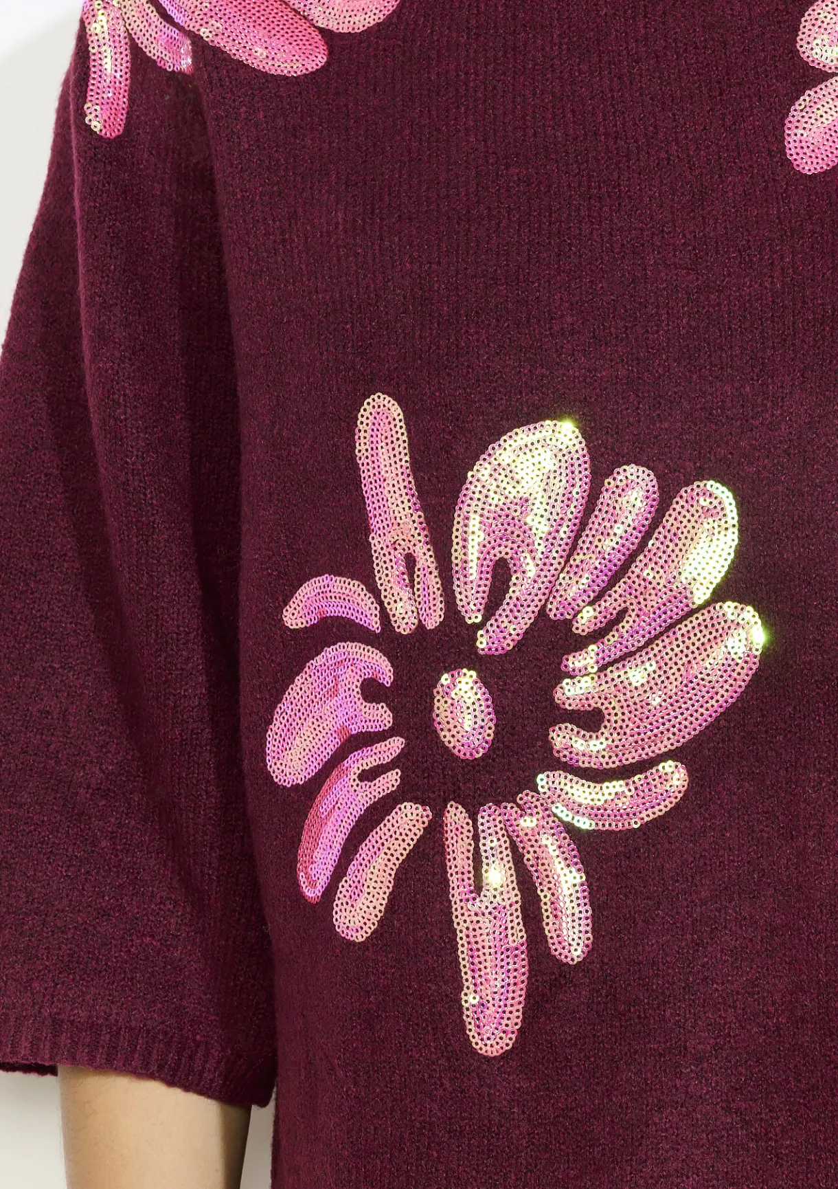 LolaLiza gebreide jurk met bloemenborduursel- Jurken