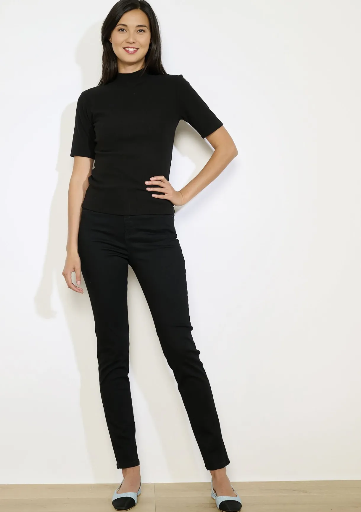 LolaLiza Geribbeld T-shirt met korte mouwen- Tops En T-Shirts