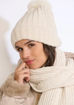 LolaLiza Geribde beanie met pompon- Accessoires