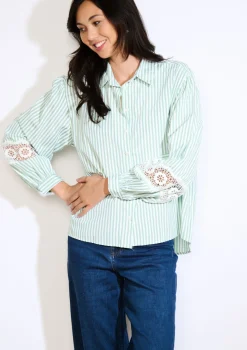 LolaLiza Gestreept overhemd met kantdetails- Blouses En Hemden