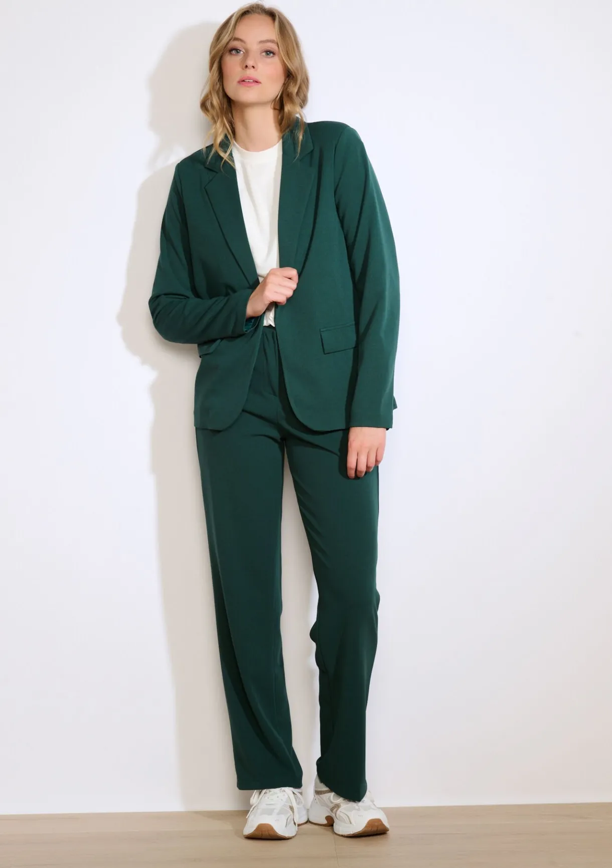 LolaLiza Getailleerde blazer- Vesten En Blazers|Co-Ord Sets