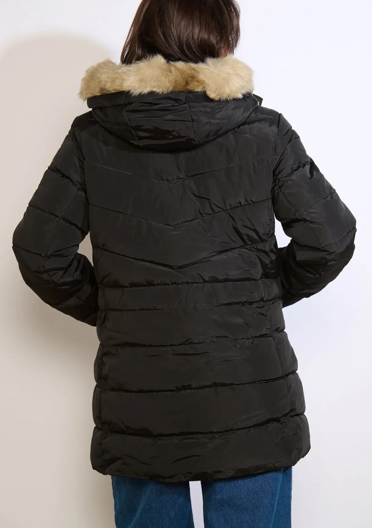 LolaLiza Gewatteerde jas met imitatiebontkap- Mantels En Jassen