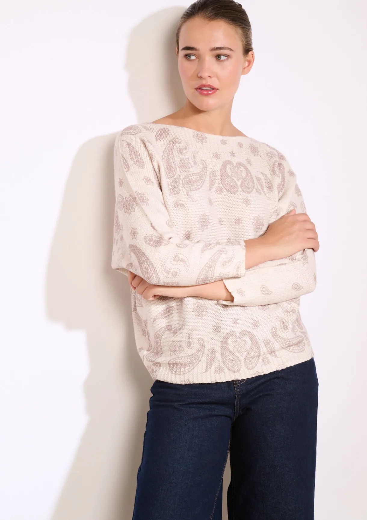 LolaLiza Jacquardtrui met paisley- Truien En Cardigans