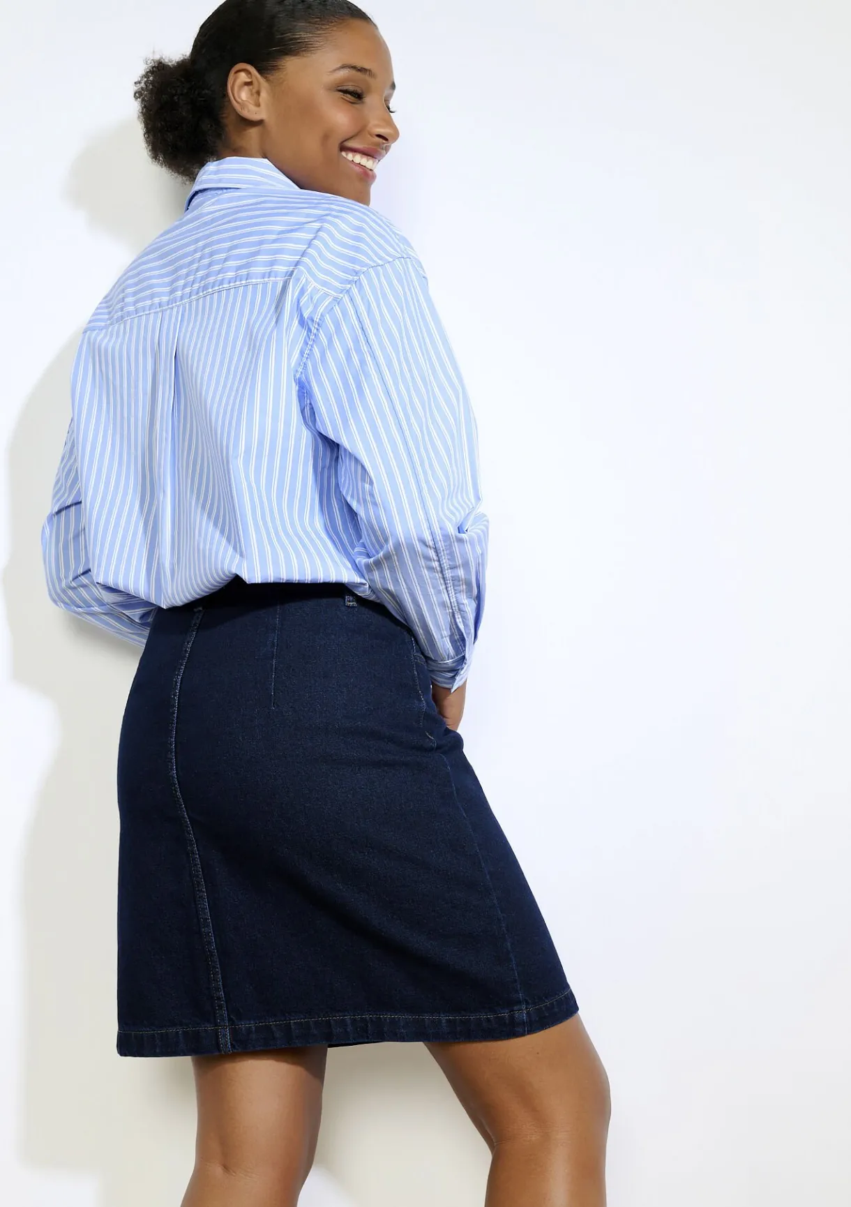 LolaLiza Knoopsluiting denimrok- Rokken