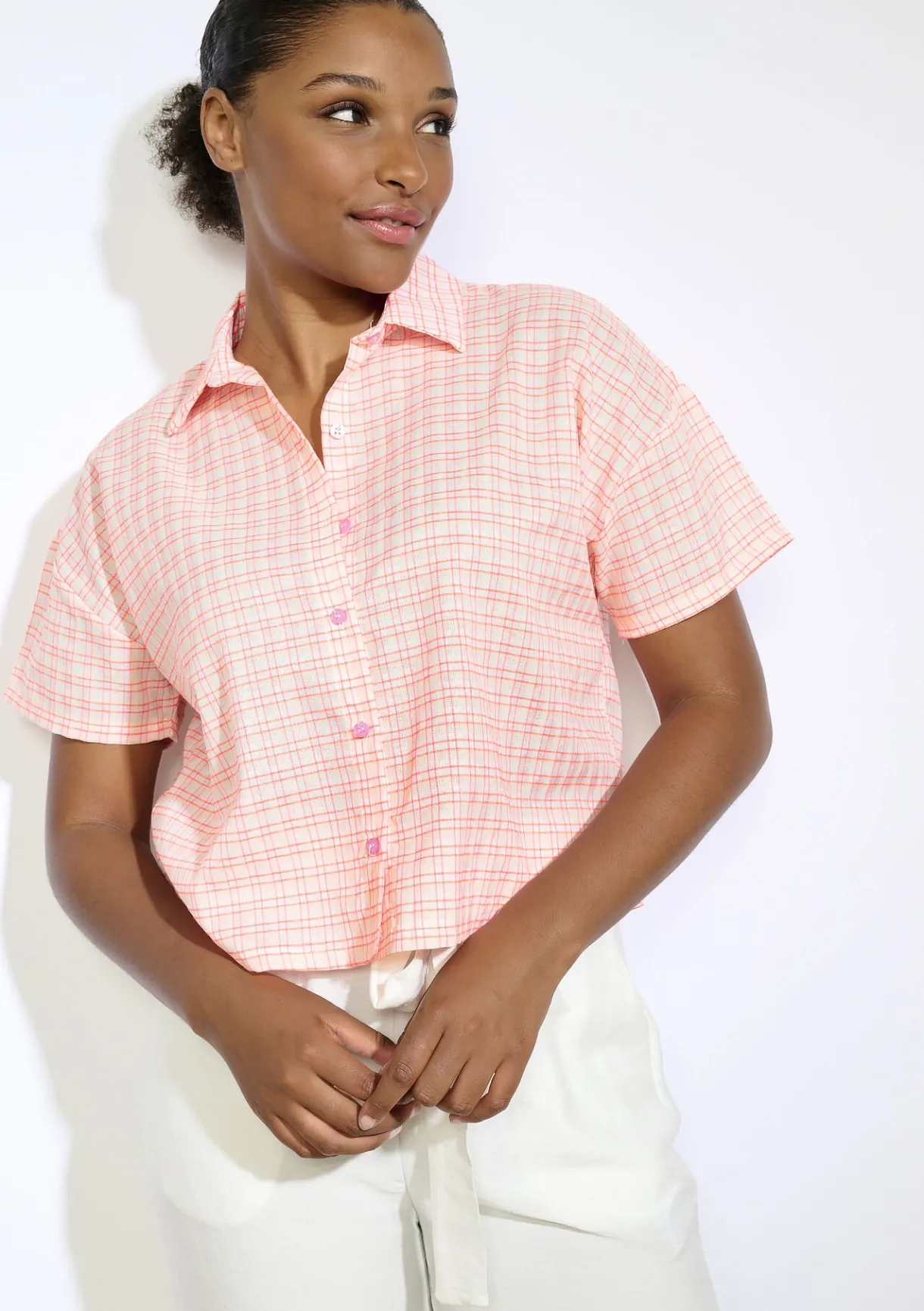 LolaLiza Korte geruite blouse- Blouses En Hemden