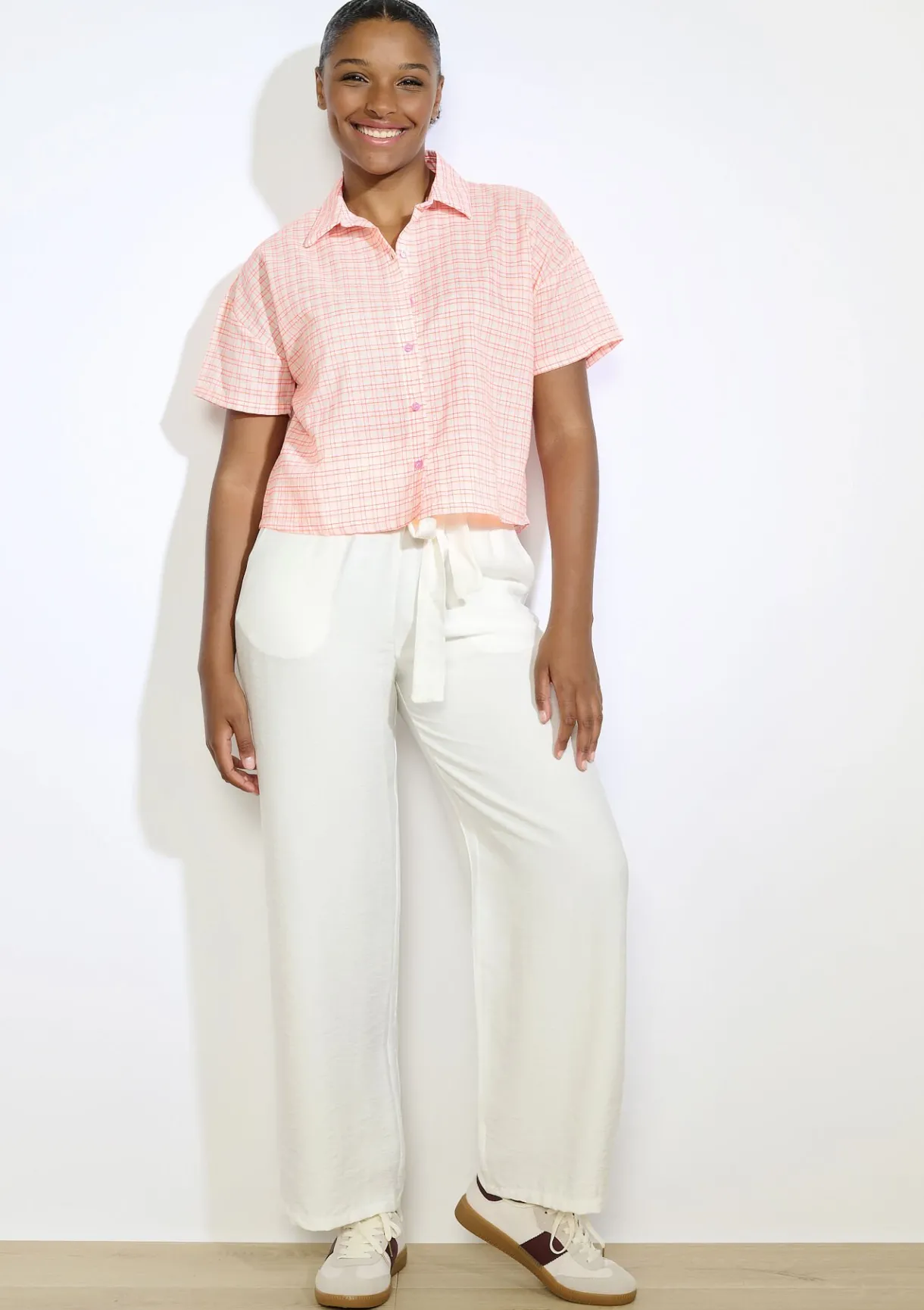 LolaLiza Korte geruite blouse- Blouses En Hemden