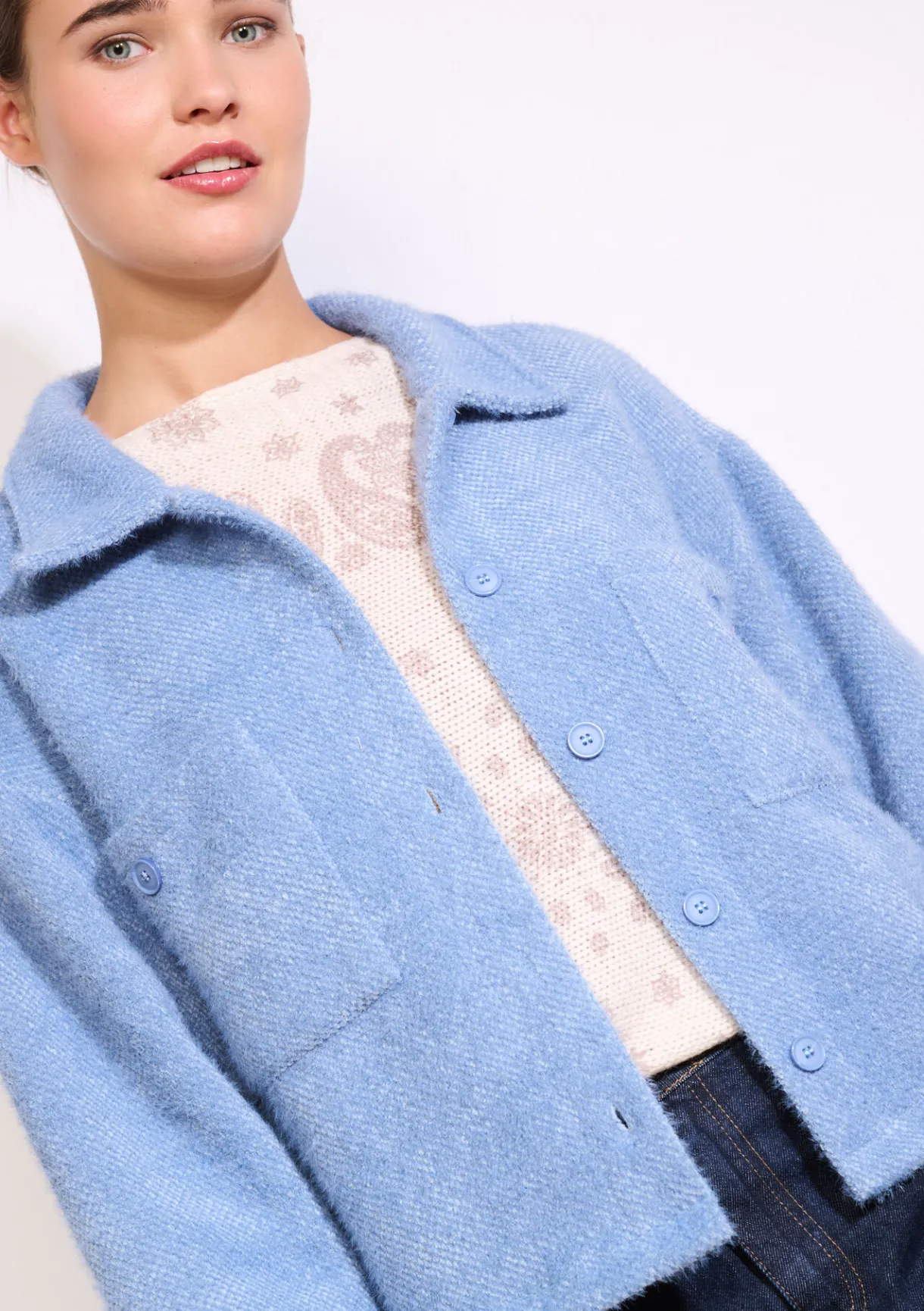 LolaLiza korte jas met textuur- Vesten En Blazers