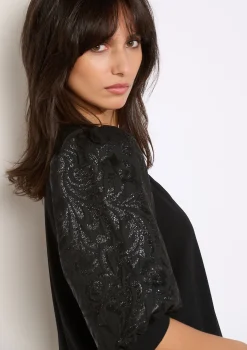 LolaLiza Korte jurk met geborduurde mouwen- Jurken