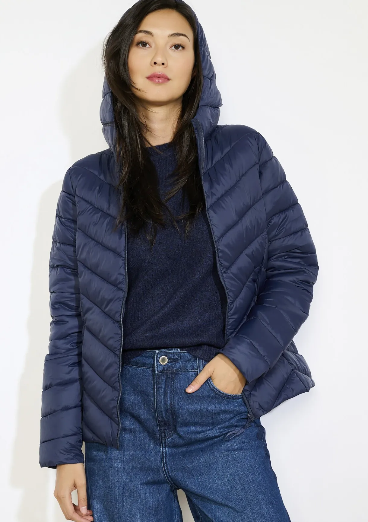 LolaLiza Lichte gewatteerde jas met capuchon- Loungewear|Mantels En Jassen