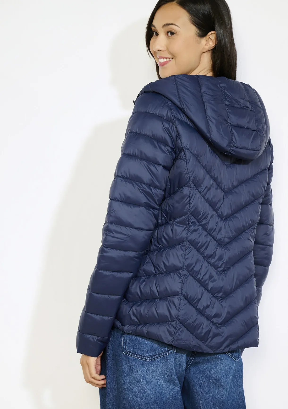 LolaLiza Lichte gewatteerde jas met capuchon- Loungewear|Mantels En Jassen