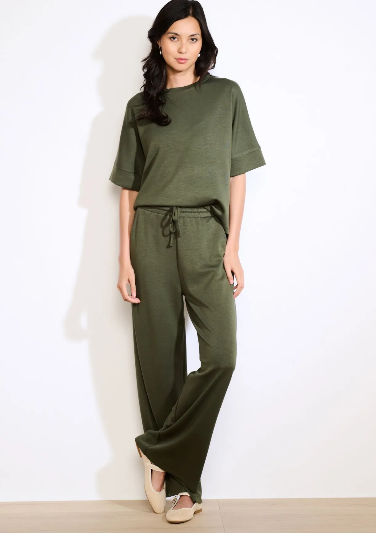 LolaLiza Losvallend jersey T-shirt- Tops En T-Shirts|Loungewear