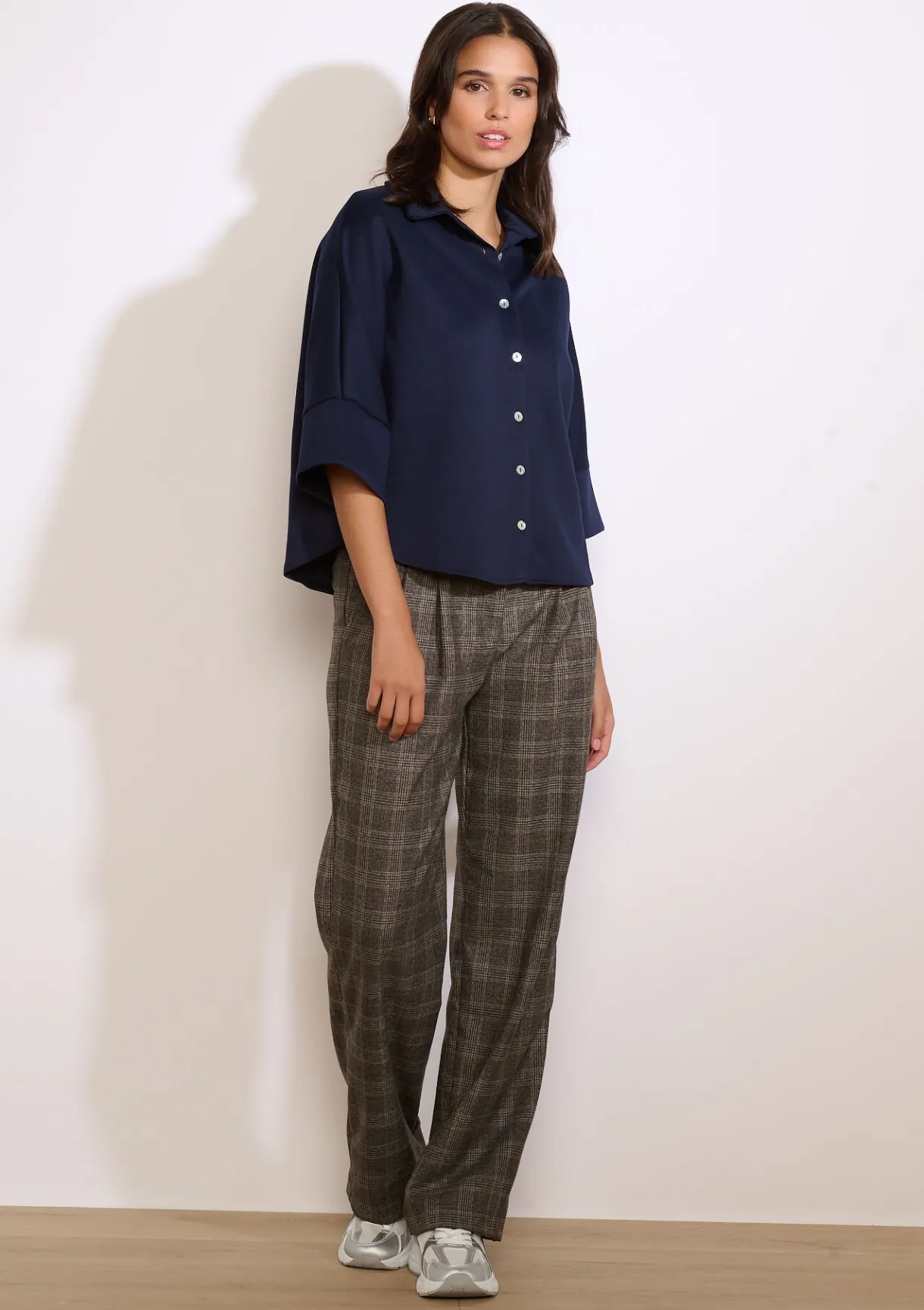 LolaLiza Losvallende polo met knopen- Tops En T-Shirts|Blouses En Hemden