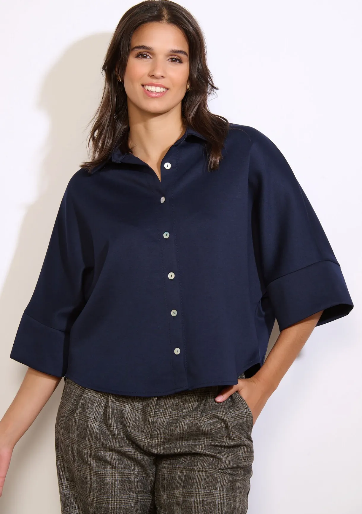 LolaLiza Losvallende polo met knopen- Tops En T-Shirts|Blouses En Hemden