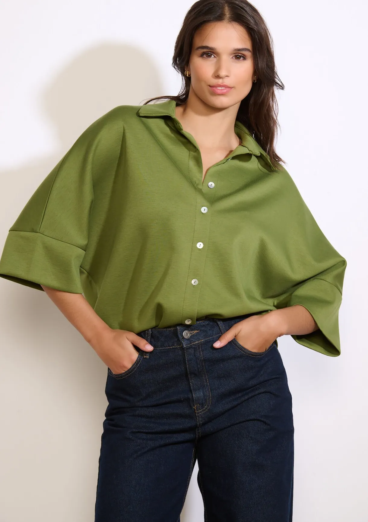 LolaLiza Losvallende polo met knopen- Tops En T-Shirts|Blouses En Hemden