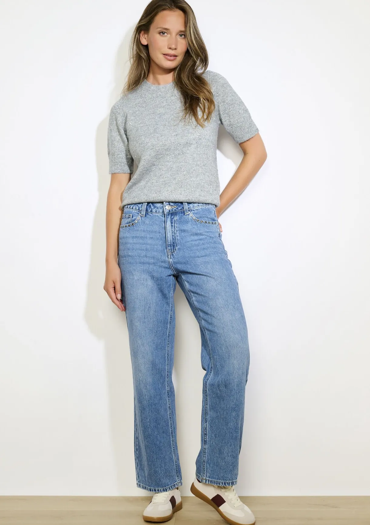 LolaLiza Lurex trui korte mouwen en pailletten- Truien En Cardigans