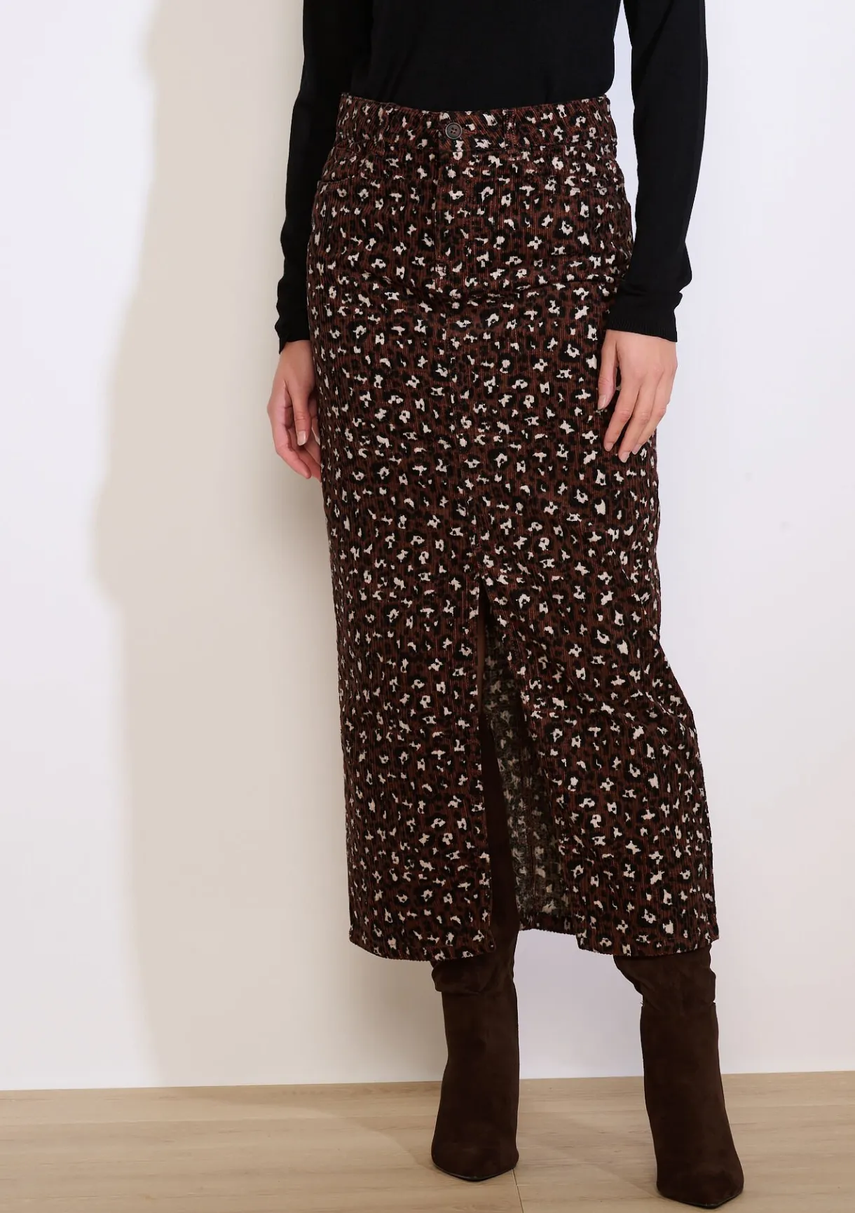 LolaLiza Maxi cordrok met luipaardprint- Rokken