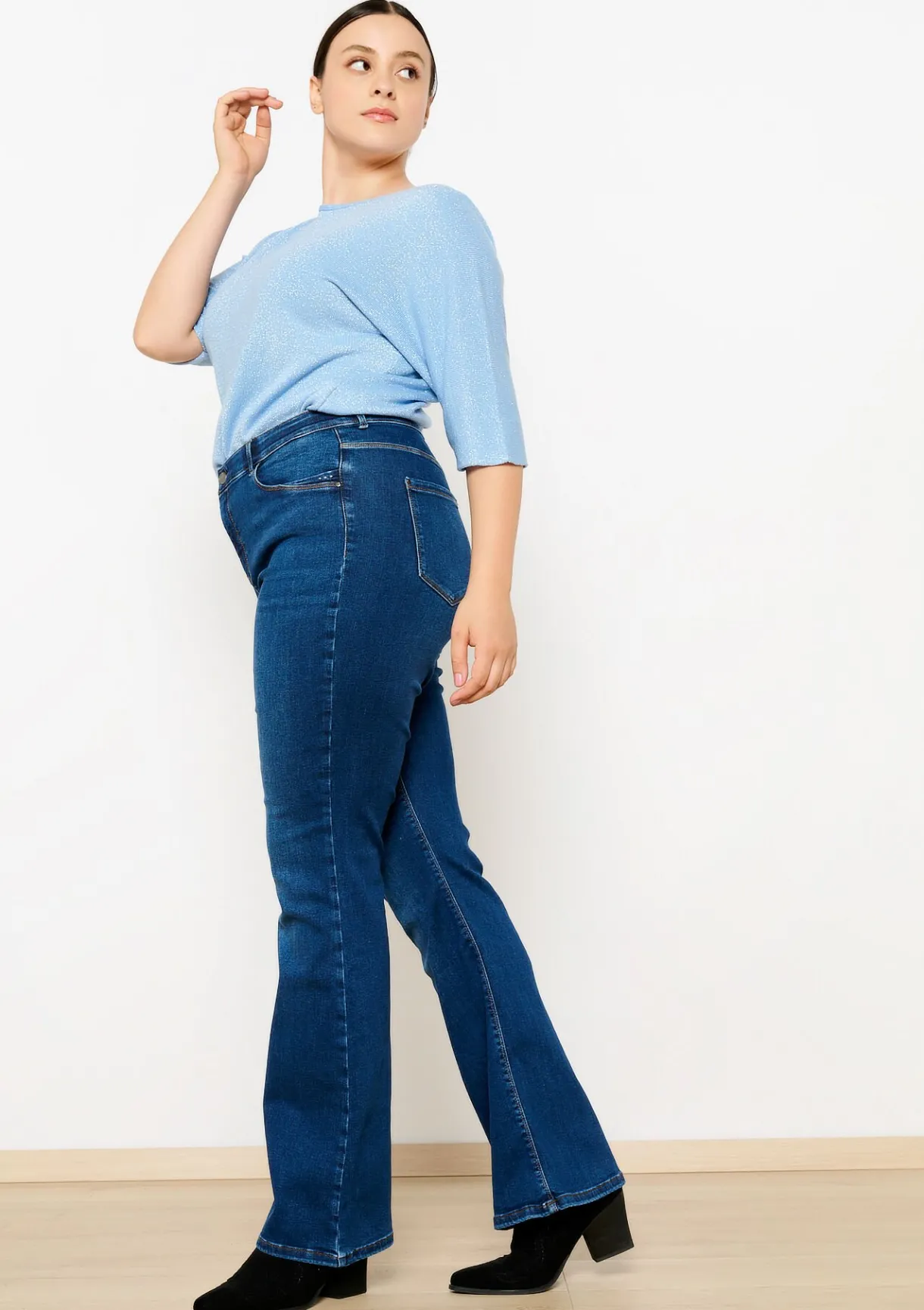 LolaLiza Multiple size bootcut jeans- Jeans