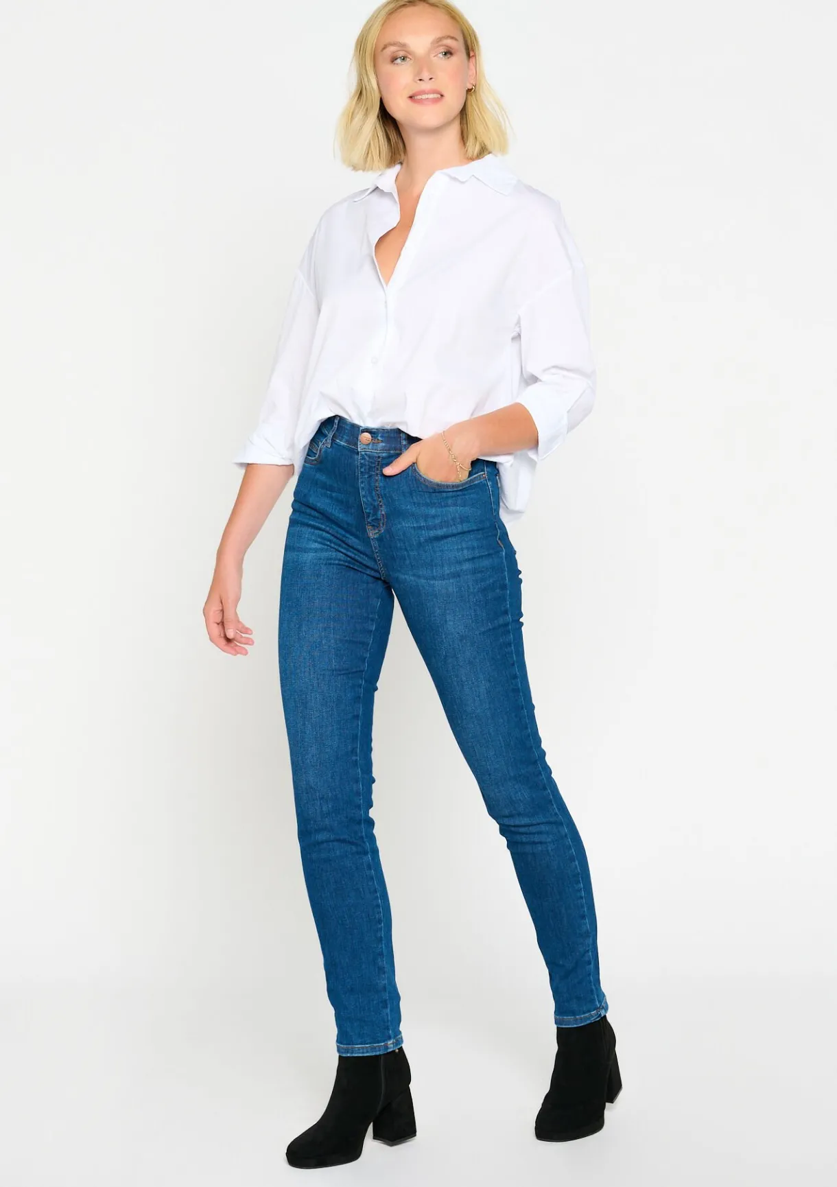 LolaLiza Multiple size slim jeans- Jeans