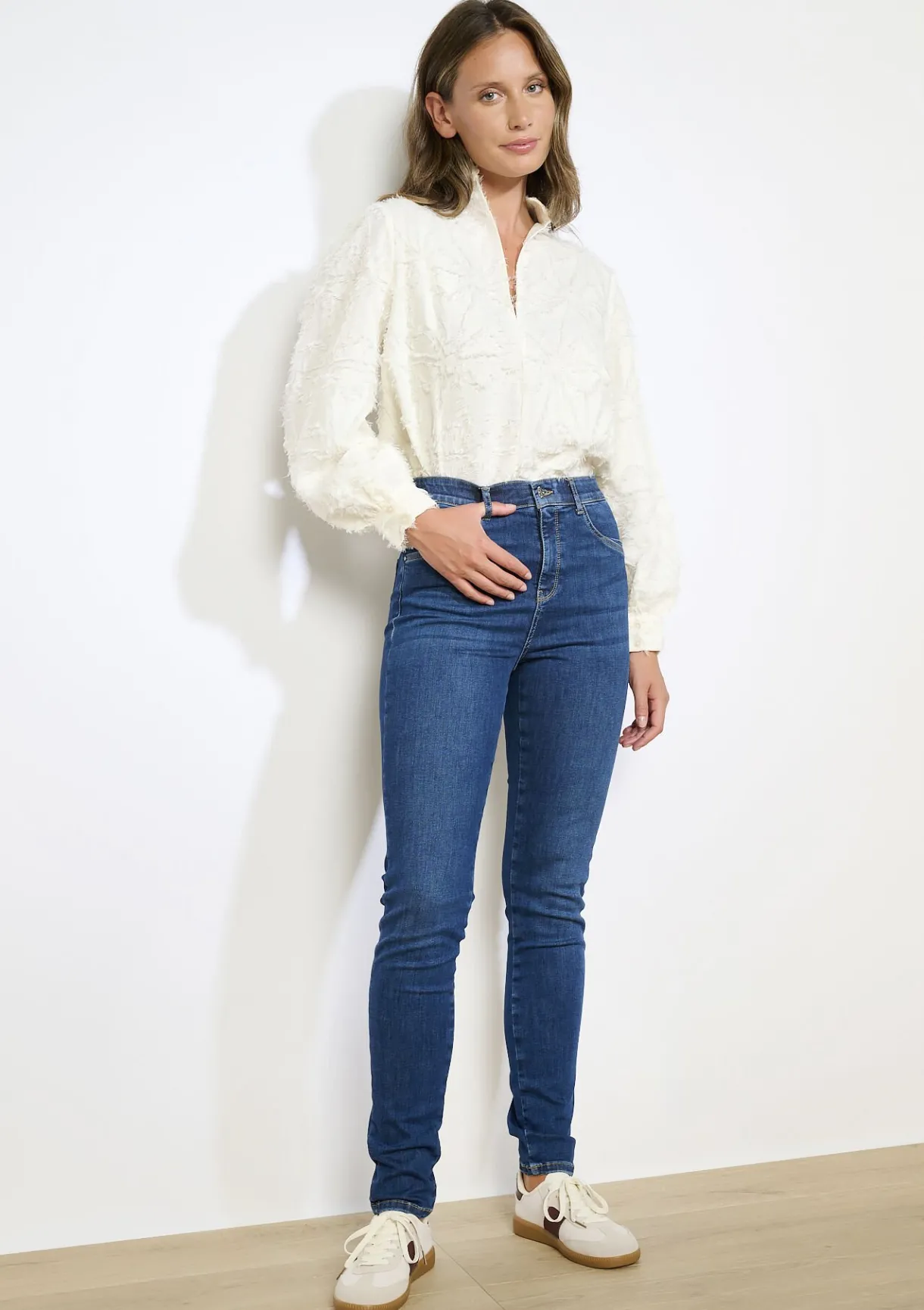 LolaLiza Multiple size slim jeans- Jeans