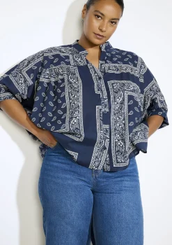 LolaLiza Oversized blouse met bandanaprint- Blouses En Hemden