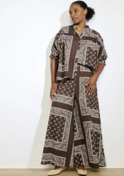 LolaLiza Oversized blouse met bandanaprint- Co-Ord Sets|Blouses En Hemden