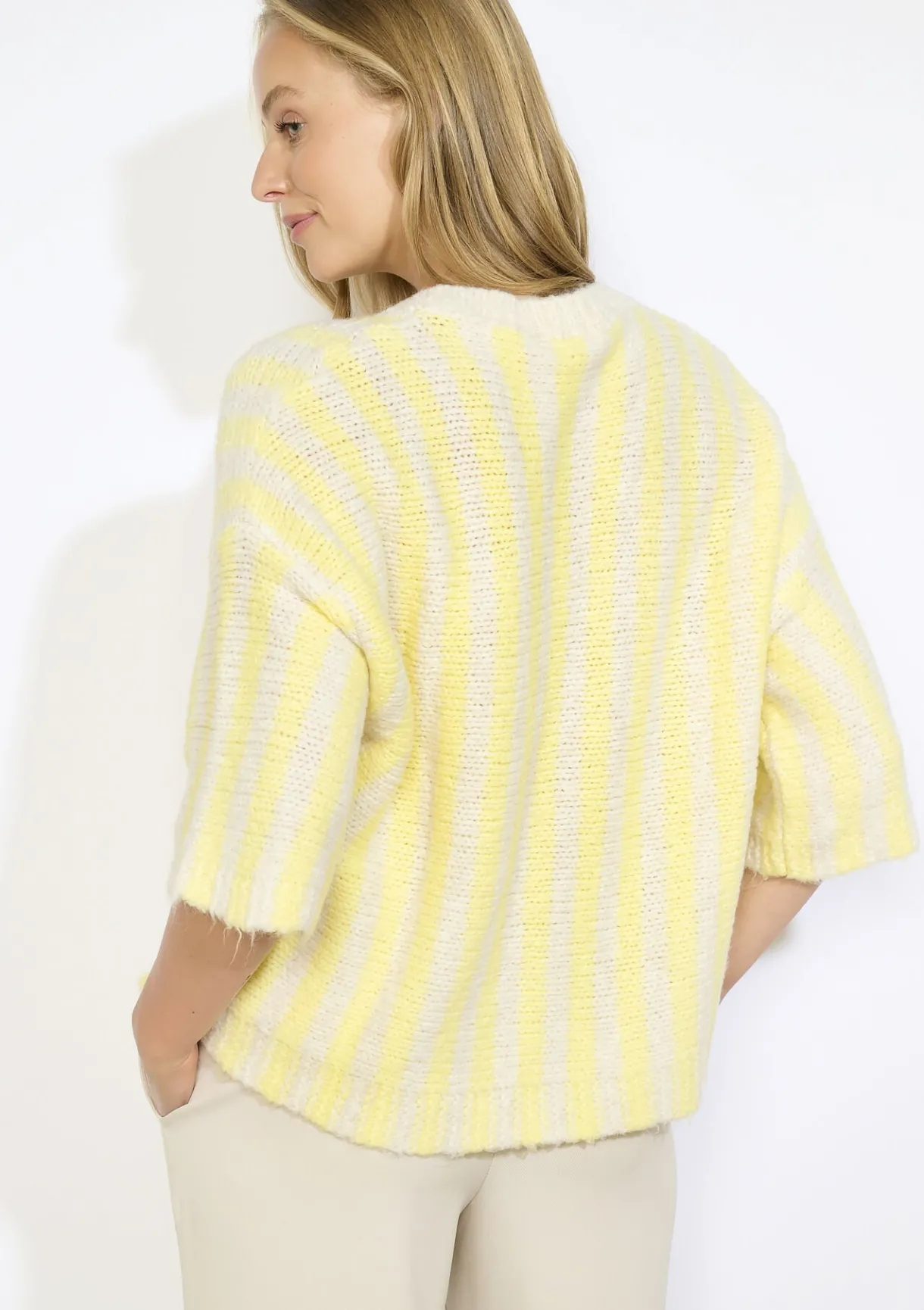 LolaLiza Oversized "Ciao Bella" trui- Truien En Cardigans