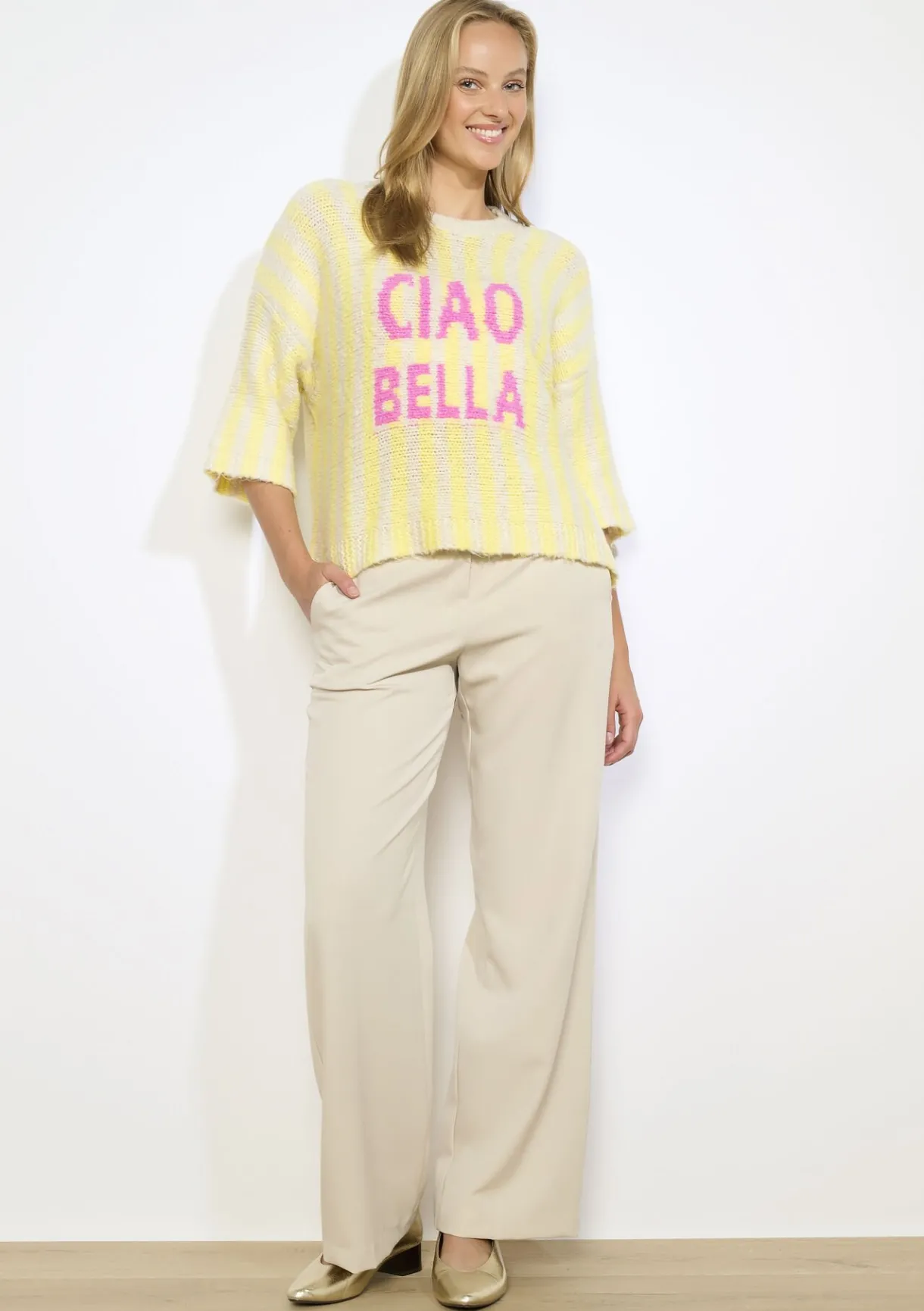 LolaLiza Oversized "Ciao Bella" trui- Truien En Cardigans