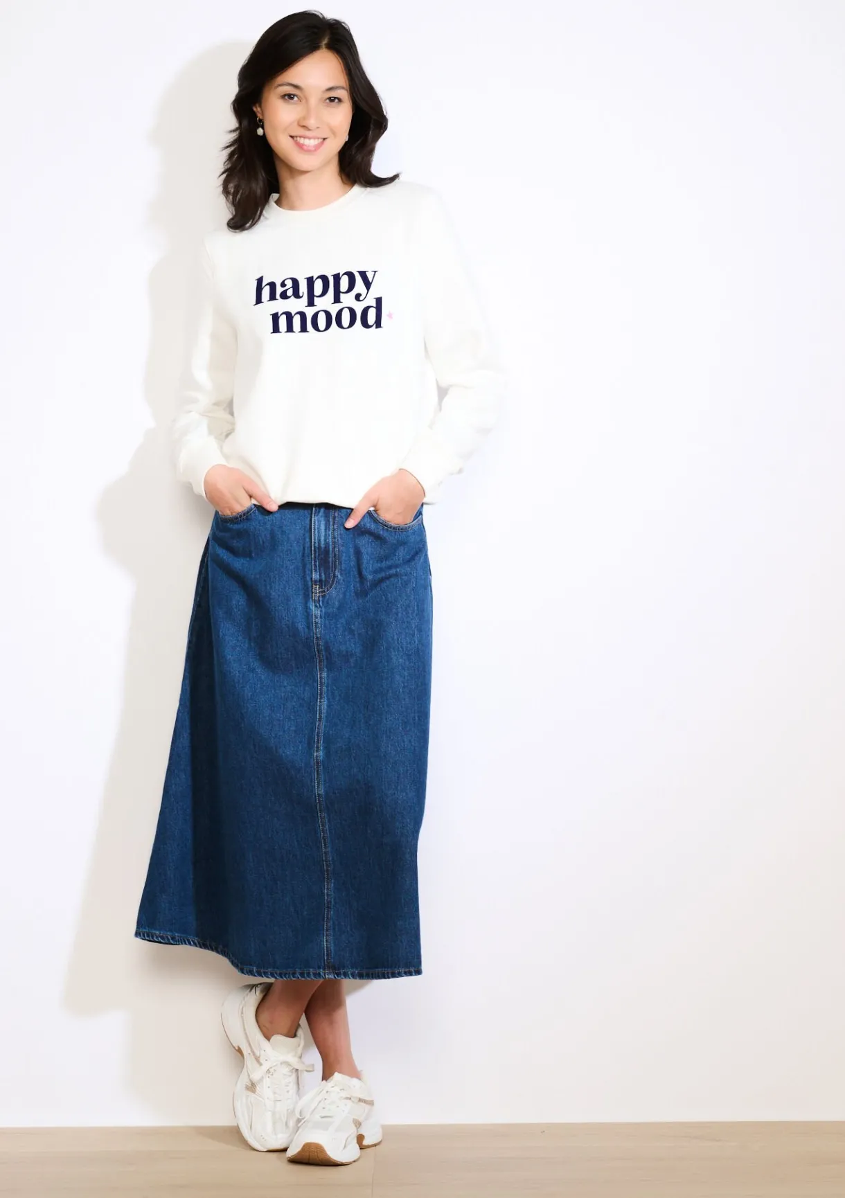 LolaLiza Sweater met positieve tekst- Sweats