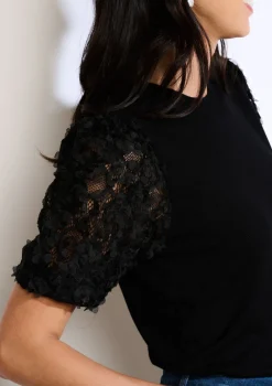 LolaLiza Top met kanten mouwen- Truien En Cardigans