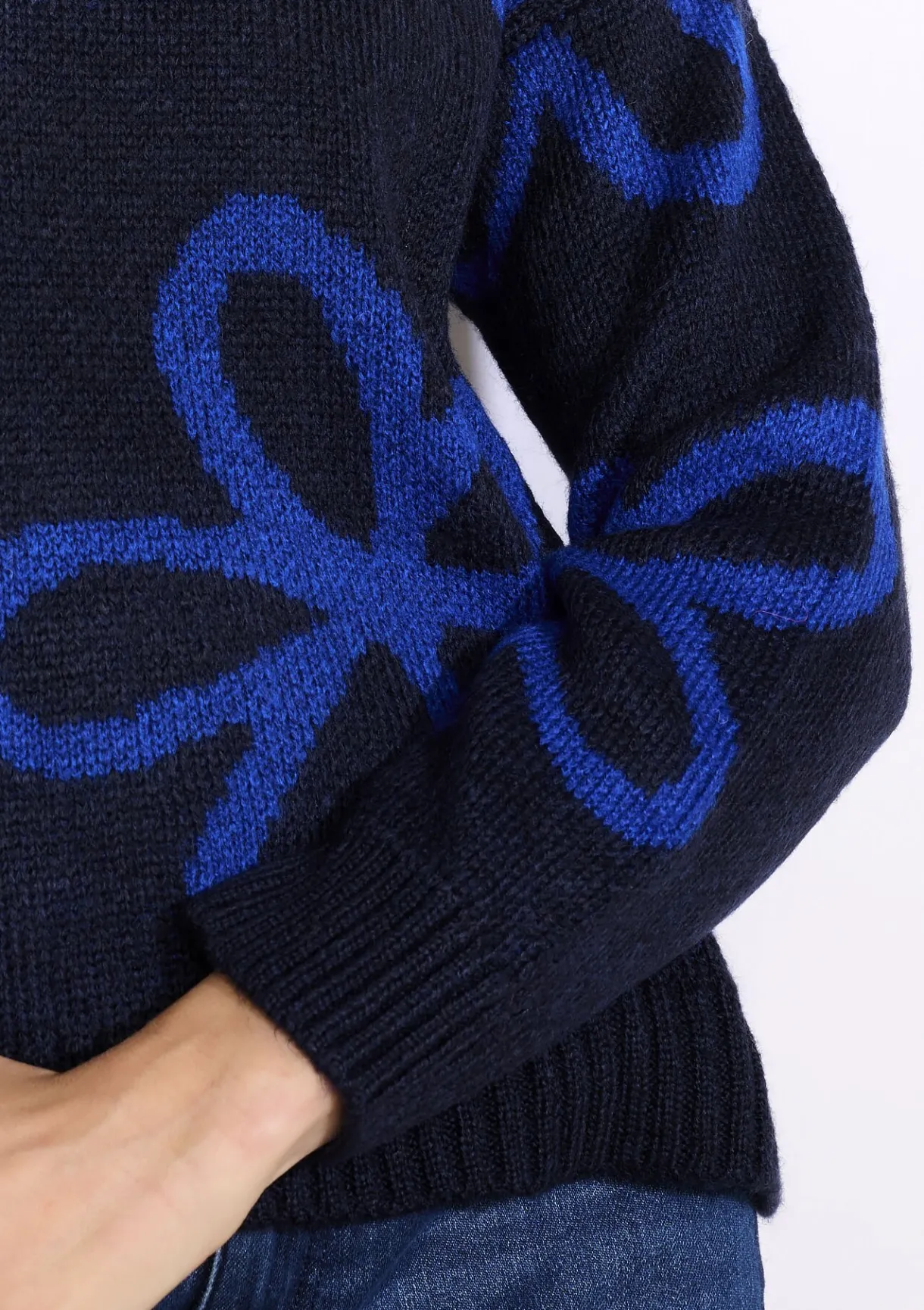 LolaLiza Trui met grote bloemen- Truien En Cardigans