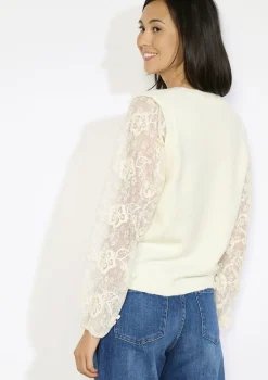 LolaLiza V-hals trui met kanten mouwen- Truien En Cardigans