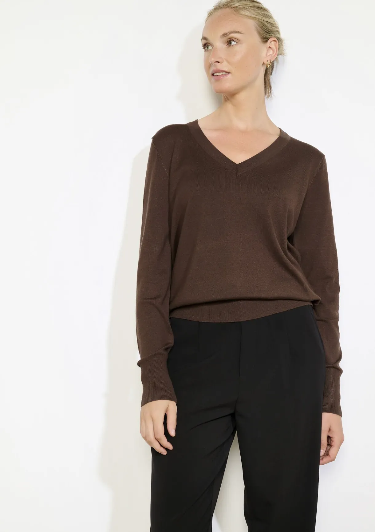 LolaLiza V-hals trui met knoopjes- Truien En Cardigans