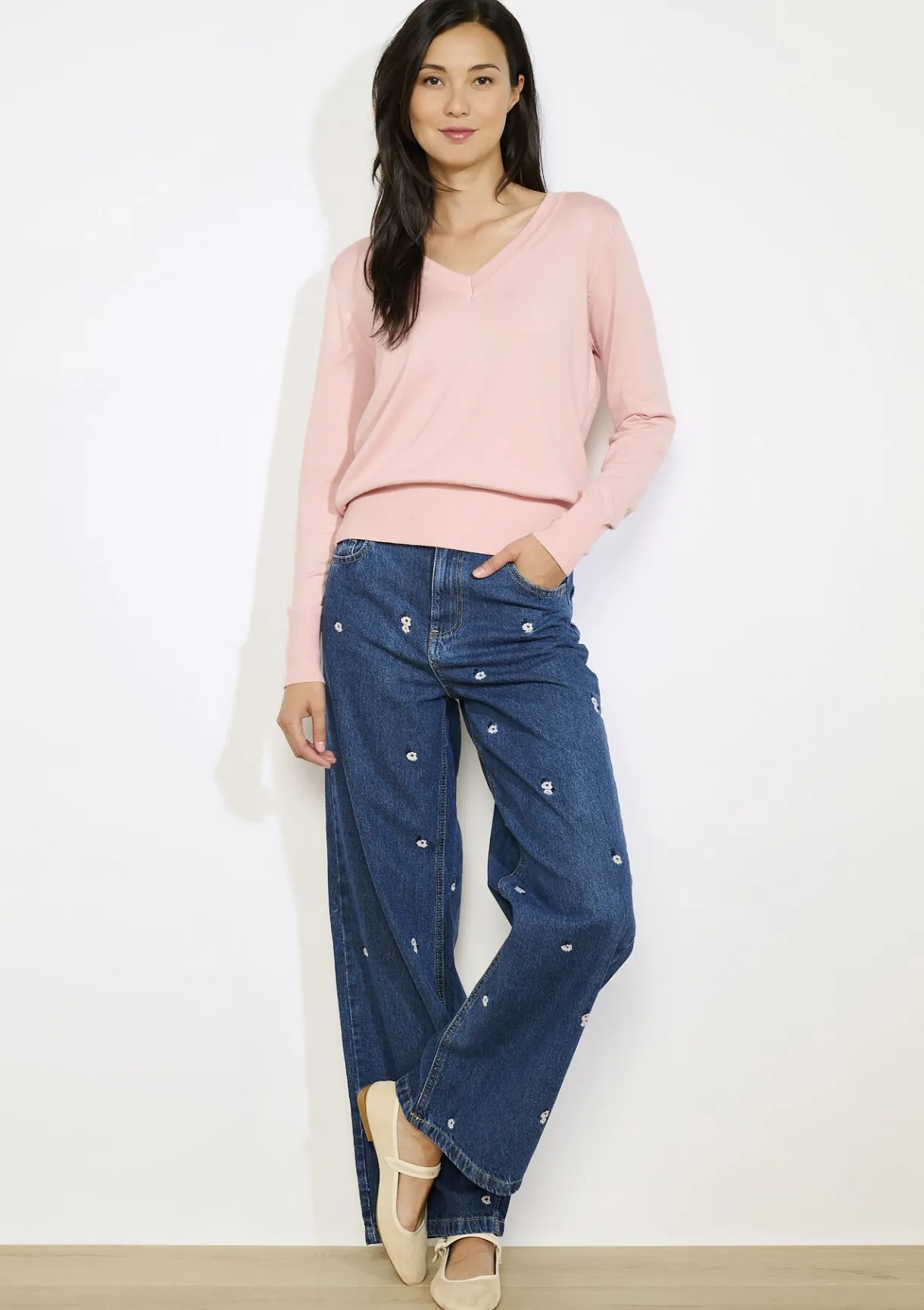 LolaLiza V-hals trui met knoopjes- Truien En Cardigans