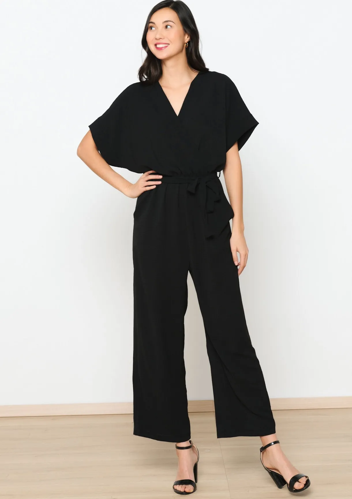 LolaLiza Vloeiende jumpsuit met ceintuur- Jumpsuits
